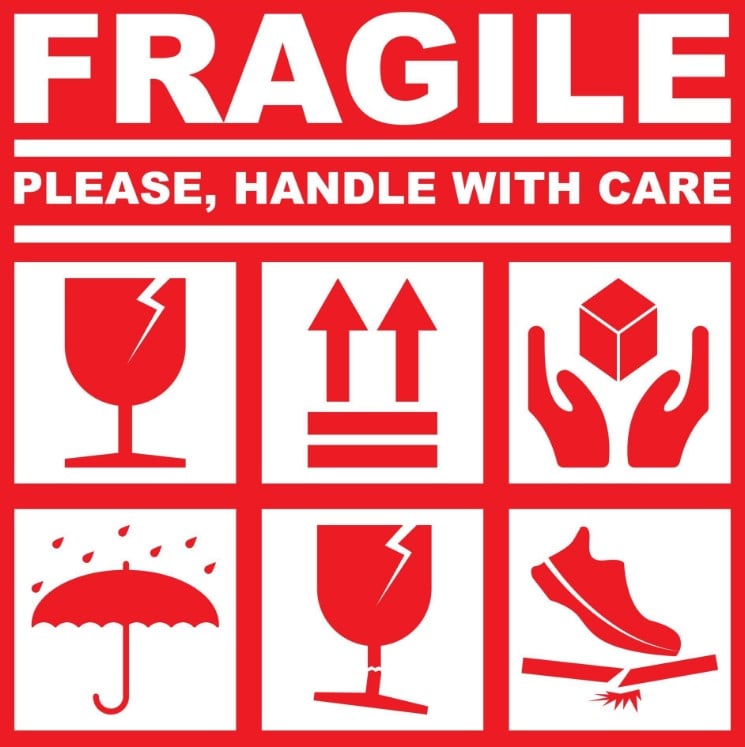 Stiker Fragile