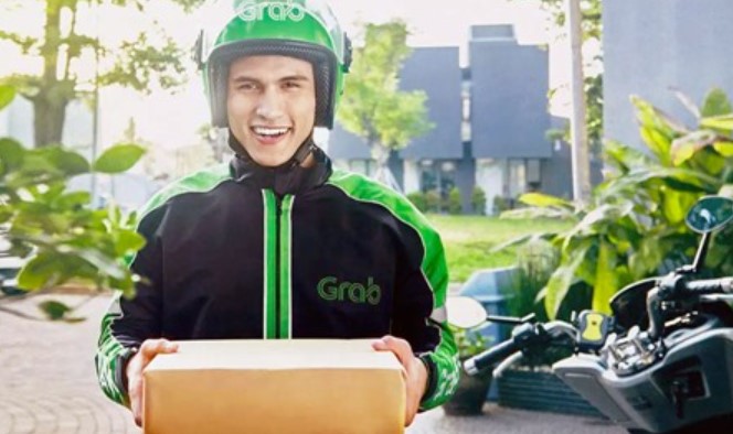 Perbandingan Biaya Pengiriman dengan Grab Express vs. Layanan Lain